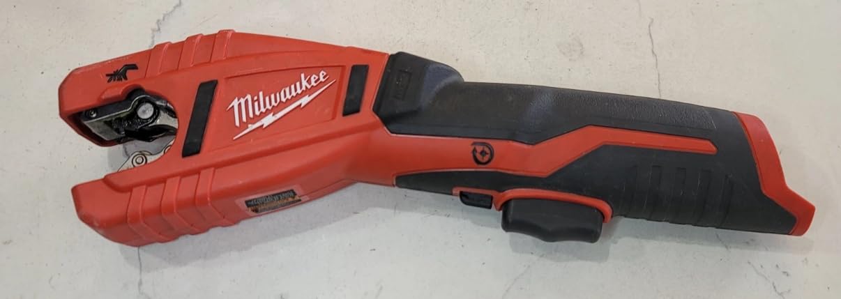 Milwaukee 2471-20 M12 Cordless Lithium Ion 500 RPM Copper Pipe and Tubing Cutter Adjustable from 3/8" to 1†Diameters (Battery Not Included, Power Tool Only)