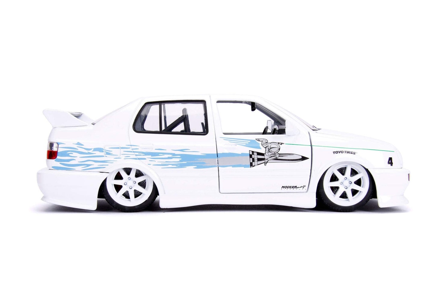 Jada Toys Fast & Furious 1:24 Jesse's Volkswagen Jetta Die-cast Car, Toys for Kids and Adults, White (99591W)