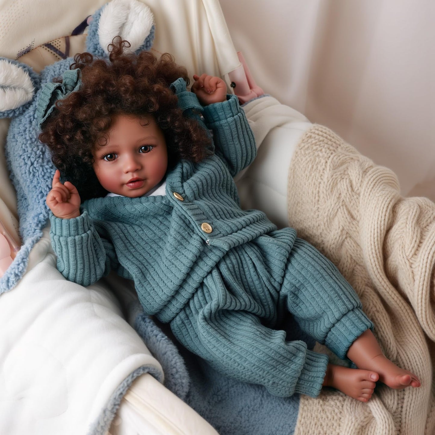 BABESIDE Lifelike Reborn Baby Dolls Black Girl, 20 Inch Soft Body Realistic Newborn Baby Doll Poseable Limbs Real Life Baby Dolls with Clothes and Toy Gift for Kids Age 3+