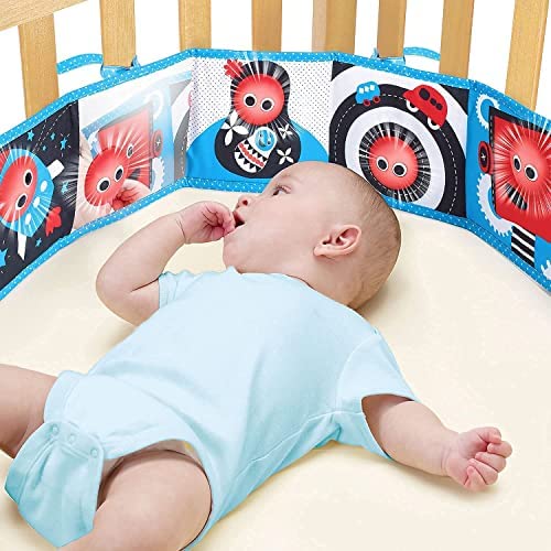 Yookidoo First Soft Cloth Baby Book - Lights and Music (0 to 12 Months). Essential Toy for Infant and Newborn's Playmats Promotes Sensory Development and Tummy-Time Training