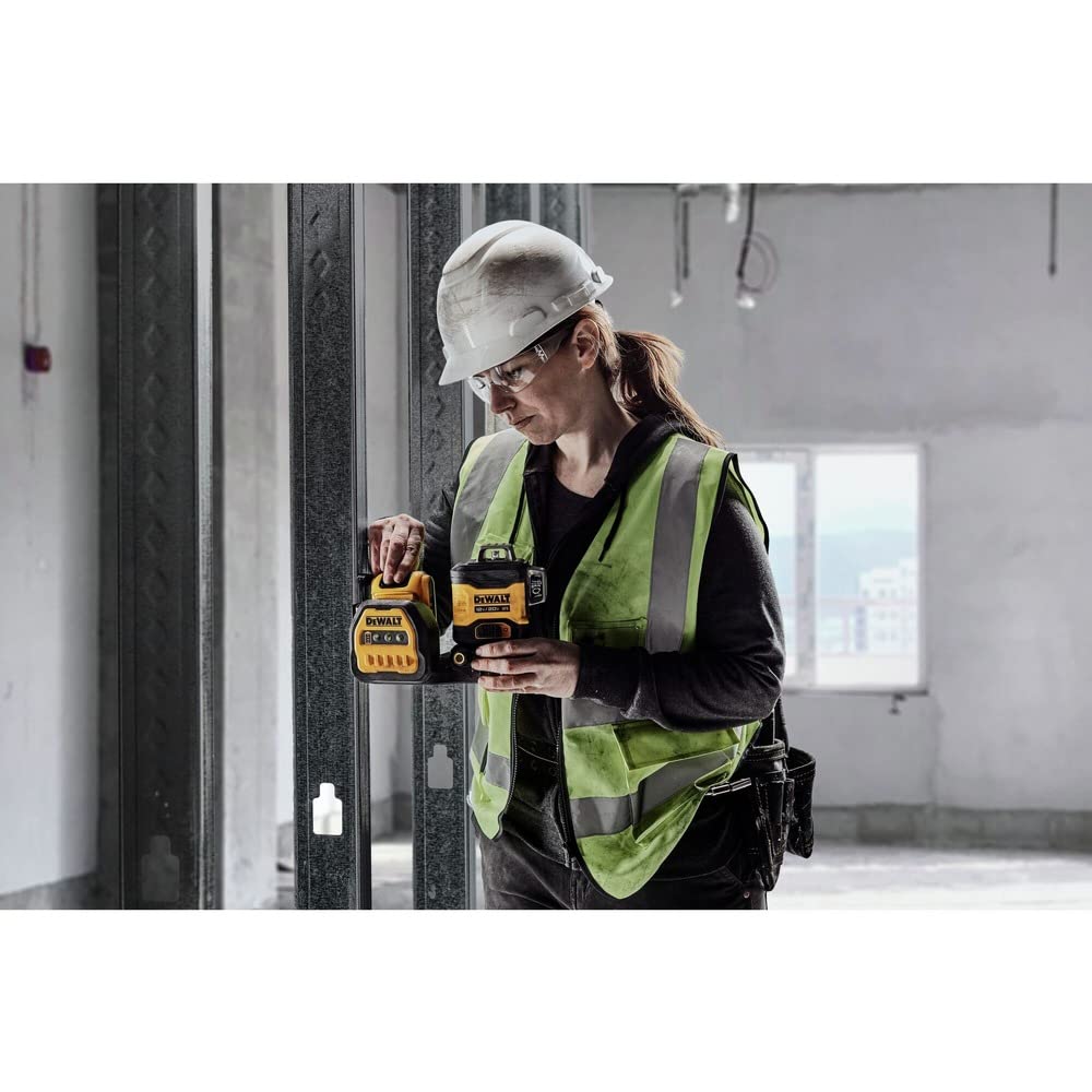 DEWALT 20V/12V MAX Laser Level Kit, 3 x 360, Green (DCLE34030G), Color Yellow