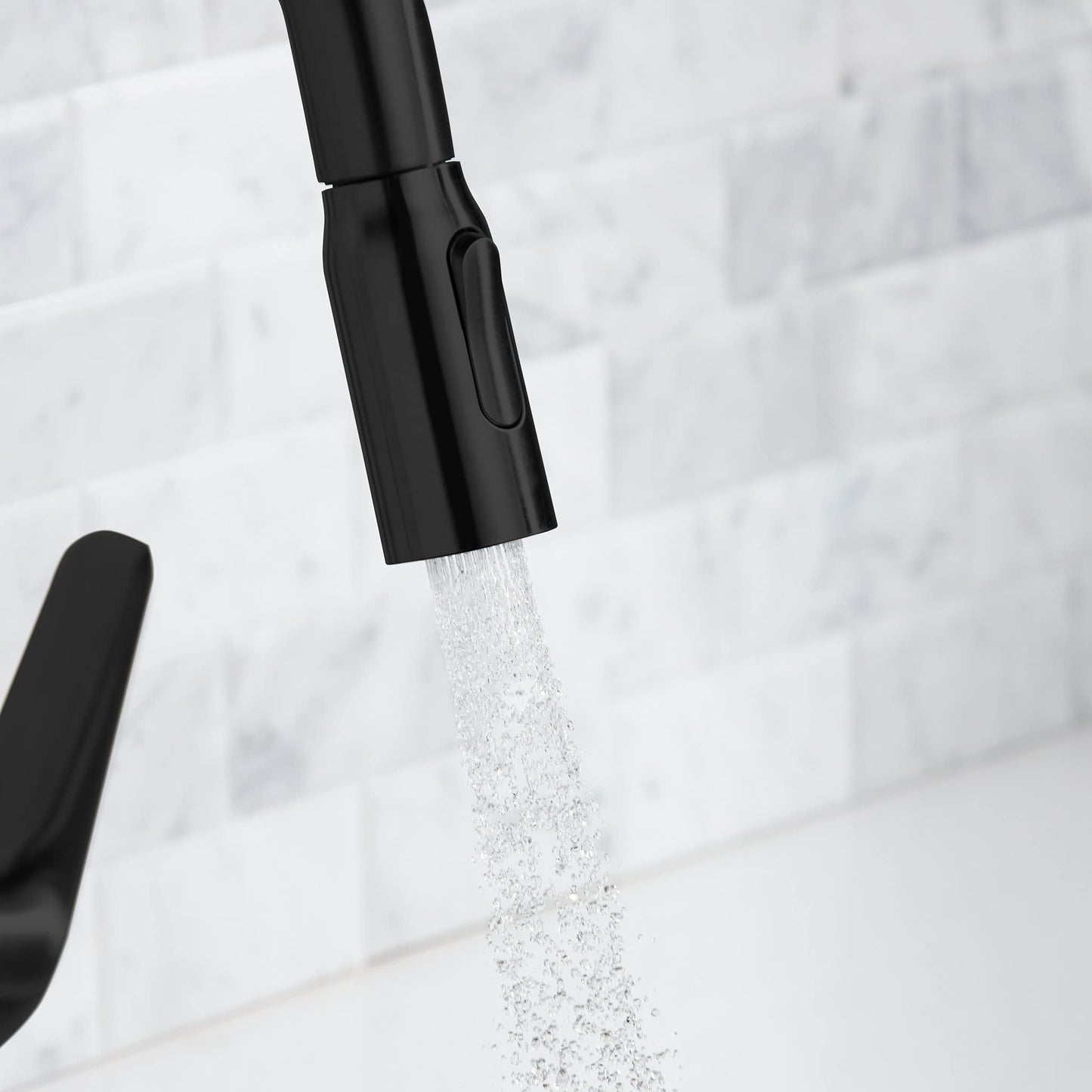 hansgrohe Focus N Black High Arc Kitchen Faucet, Kitchen Faucets with Pull Down Sprayer, Faucet for Kitchen Sink, Matte Black 71800671