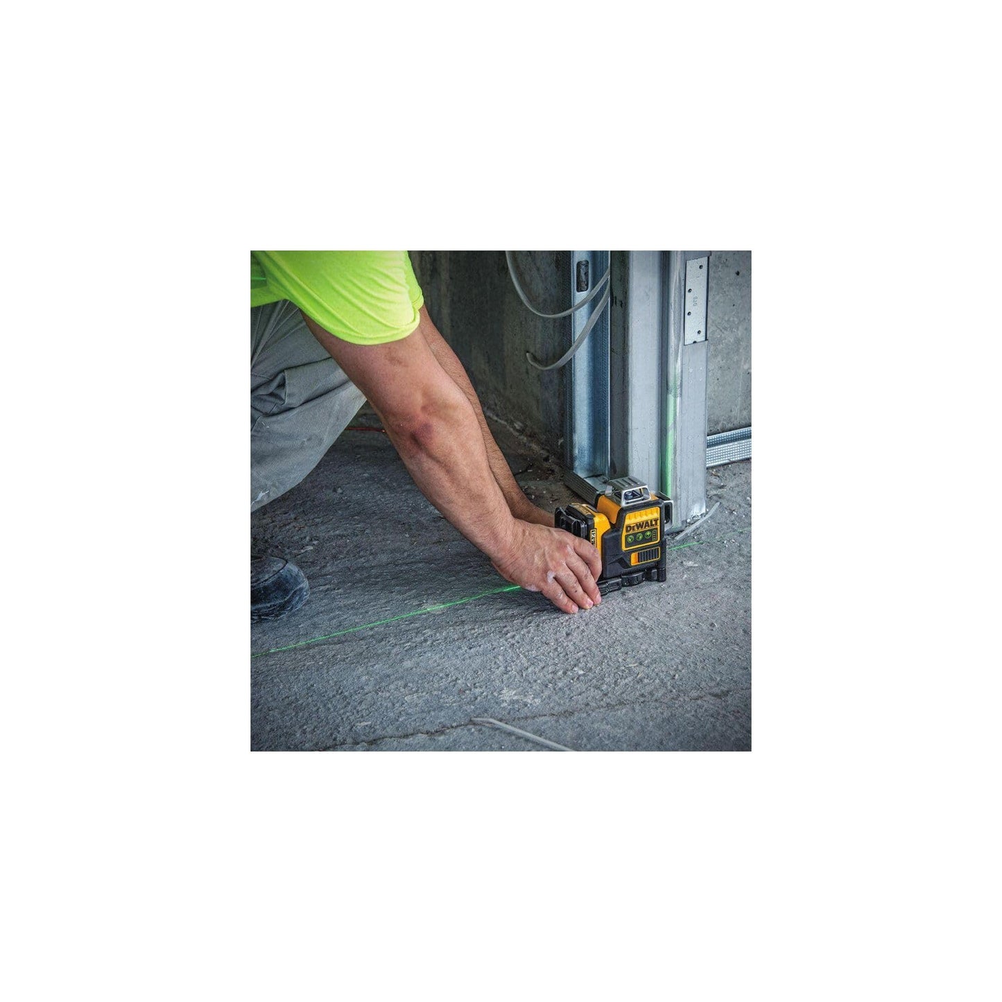 DEWALT Laser Level 360 Self Leveling, 3 Way Green Laser Leveler Tool 12V MAX with 2.0Ah Battery, Charger and Durable Carrying Case, 100 Ft, Tripod Compatible (DW089LG)