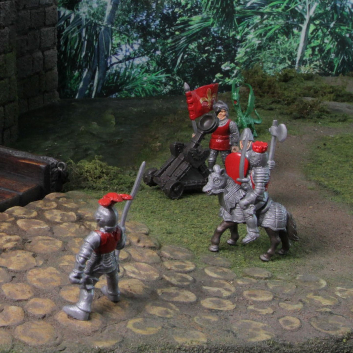 Safari Ltd. Knights & Dragons Toob - Set of 10 Mini Figurines: Red & Blue Kingdom Knights, Catapult, and Green Dragon - History Learning Toy Figures for Boys, Girls & Kids Ages 3+