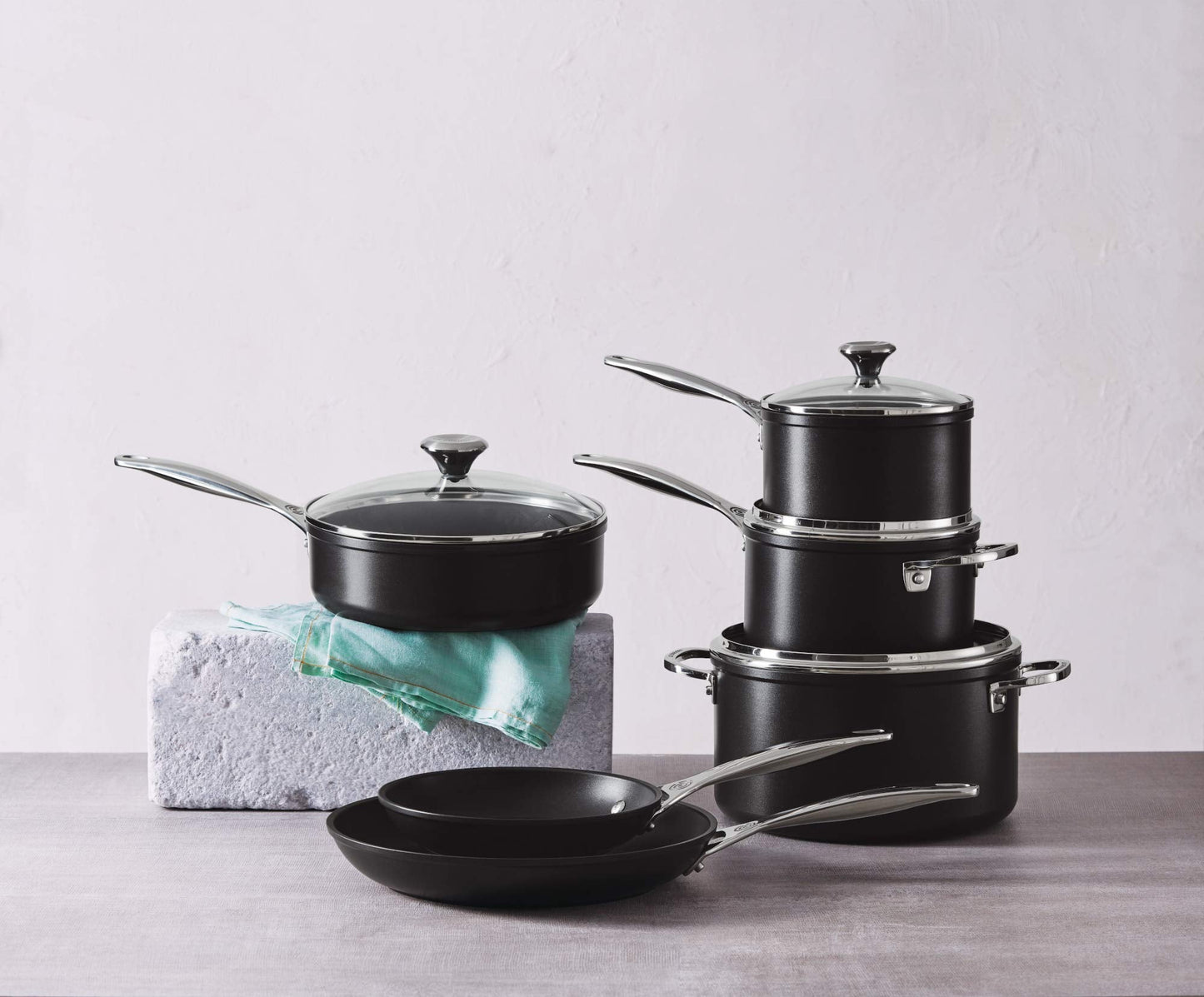 Le Creuset Toughened Nonstick PRO Cookware Set, 10 pc.
