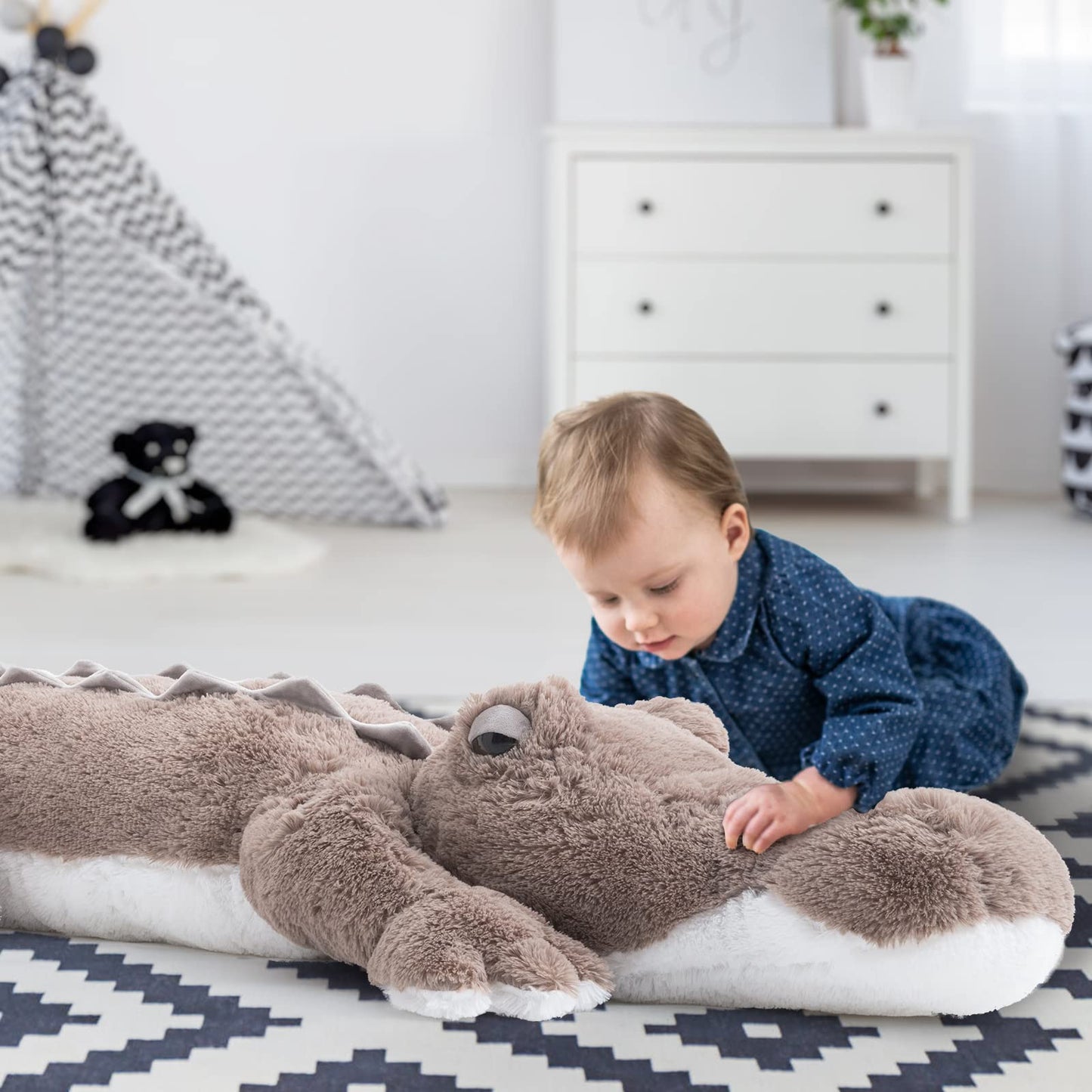 MorisMos 46 inch Giant Alligator Stuffed Animal, Soft Large Alligator Plush Pillow Toy, Big Stuffed Crocodile Gifts for Kids Boys Girls