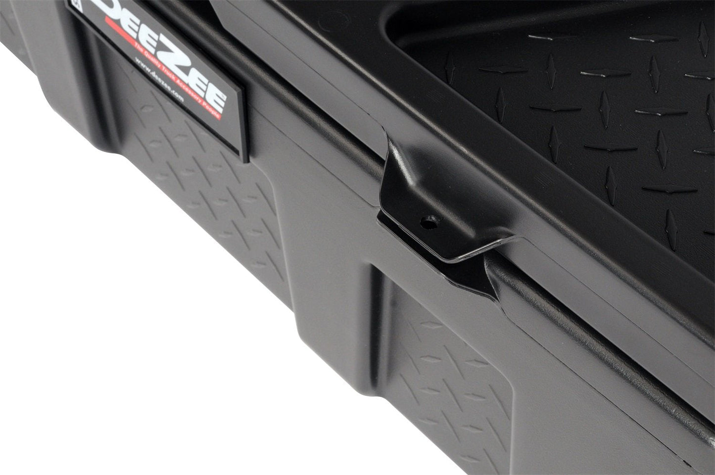 Dee Zee DZ6535P Poly Plastic Storage Chest