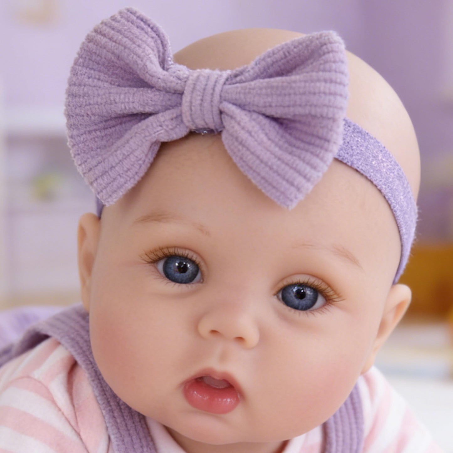 EKOKIZ Lifelike Reborn Baby Dolls - 18 Inch Realistic Baby Doll Cloth Body Newborn Girl with Elephant Outfit & Accessories, Gift Box Included for Kids Role Play, Cuddling & Collectors