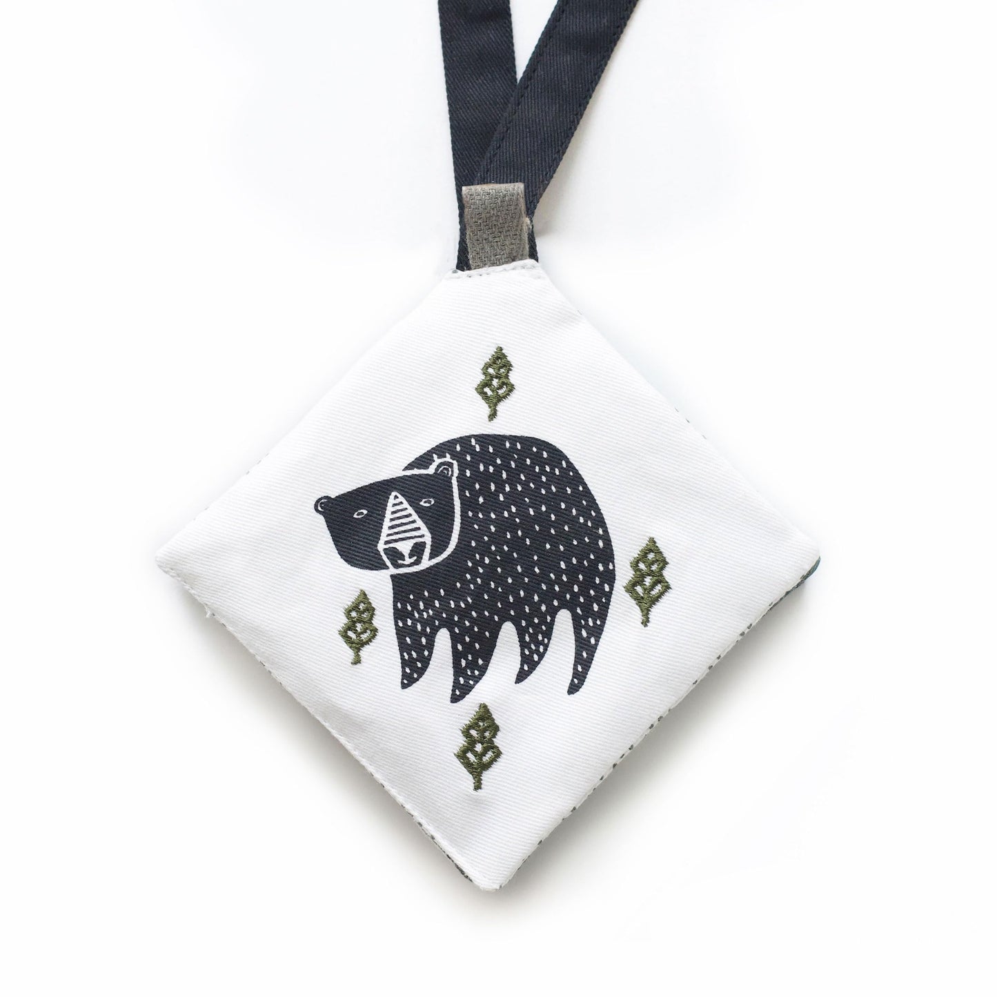 Wee Gallery Woodland Animals Crinkle Pages Stroller Toy, Sensory Hanging Crinkle Toy with Mirror for Babies, High Contrast Animal Art and Montessori Baby Item for Car Seat and Play Gym
