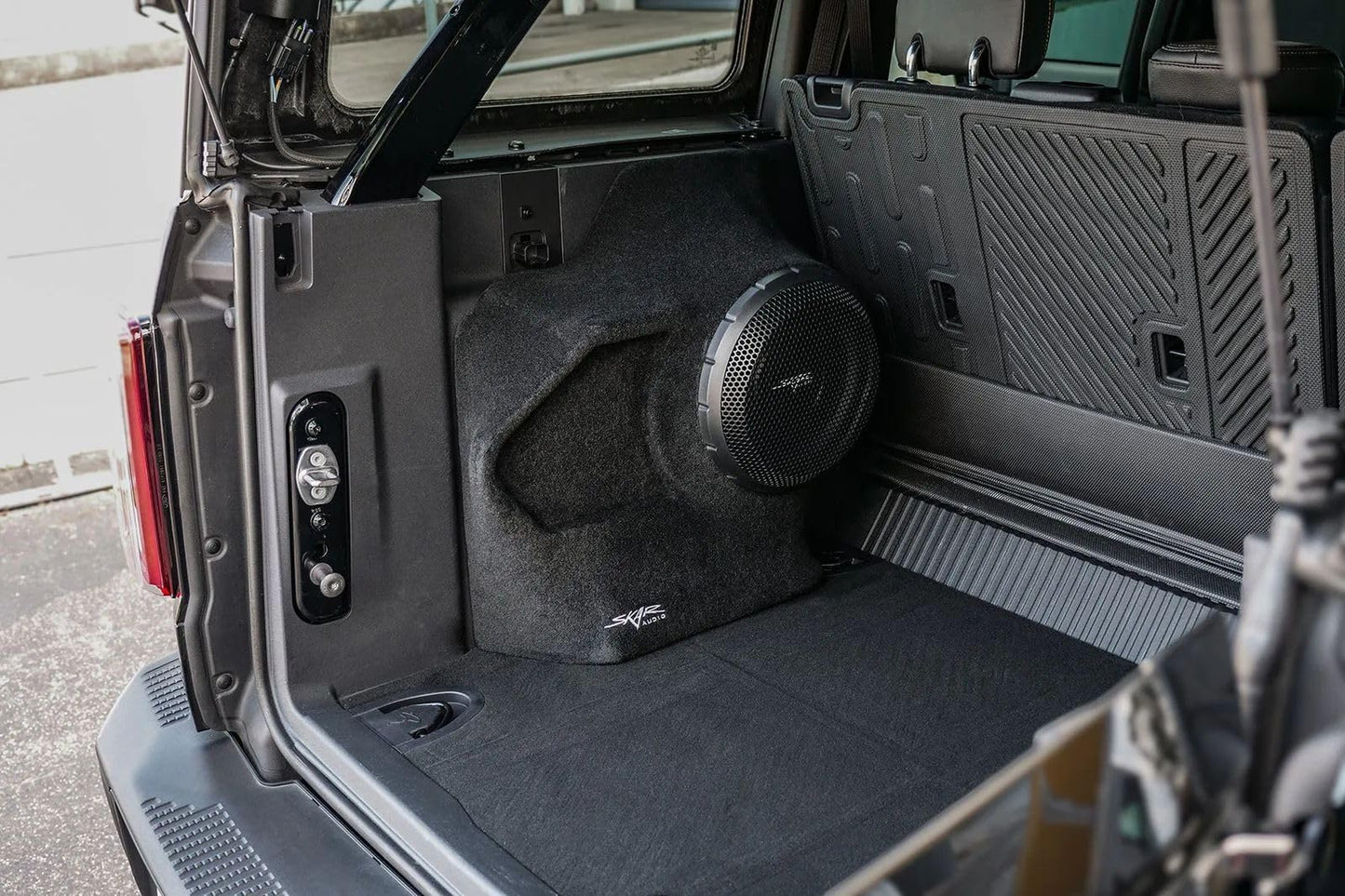 Skar Audio Single 10" Loaded Sealed Subwoofer Enclosure Compatible with 2021-2025 Ford Bronco Vehicles