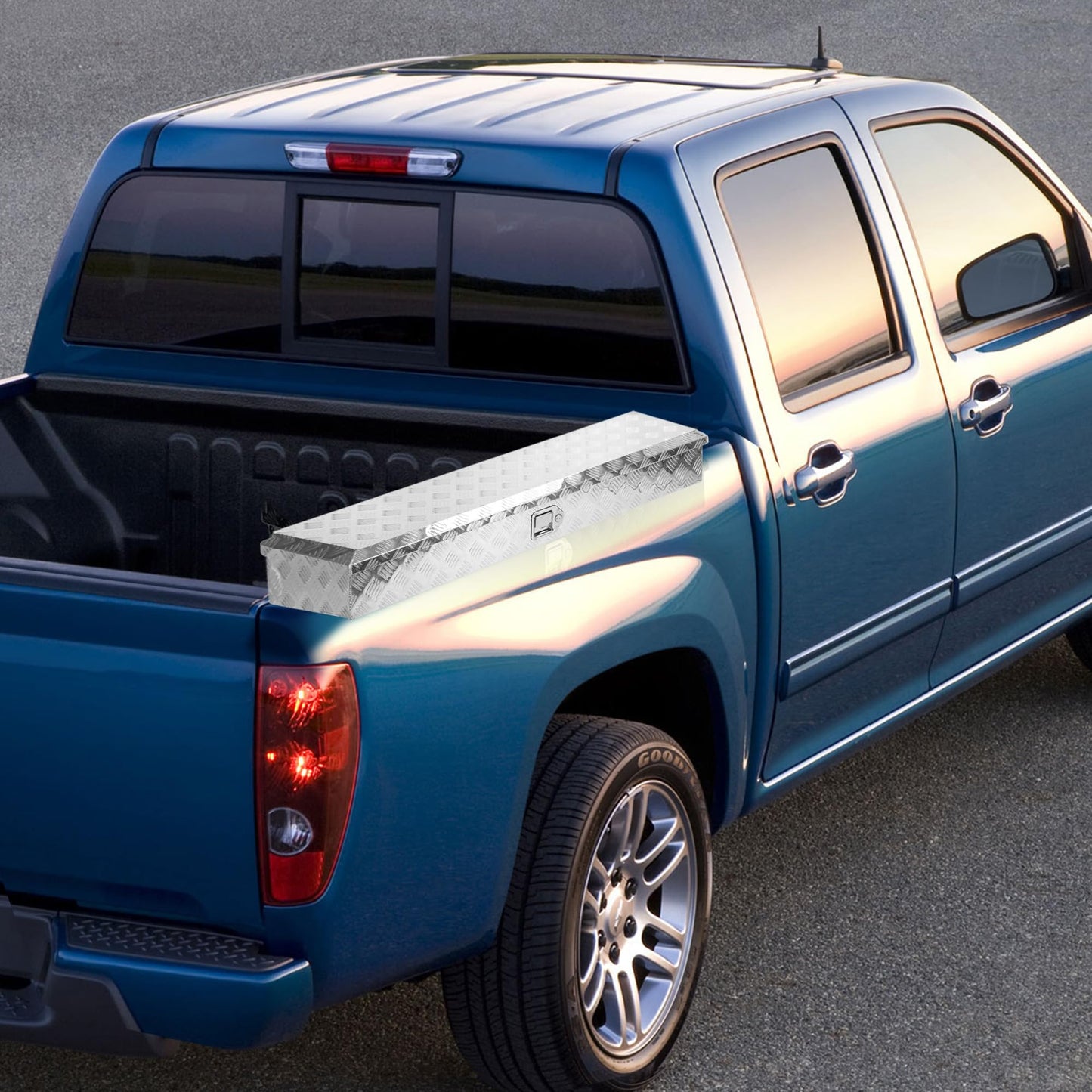 Vigorighter 48 Inch Side Mount Truck Tool Box, 48"X13"X12.5" Aluminum Pickup Truck Bed Tool Box Storage Toolbox, Silver