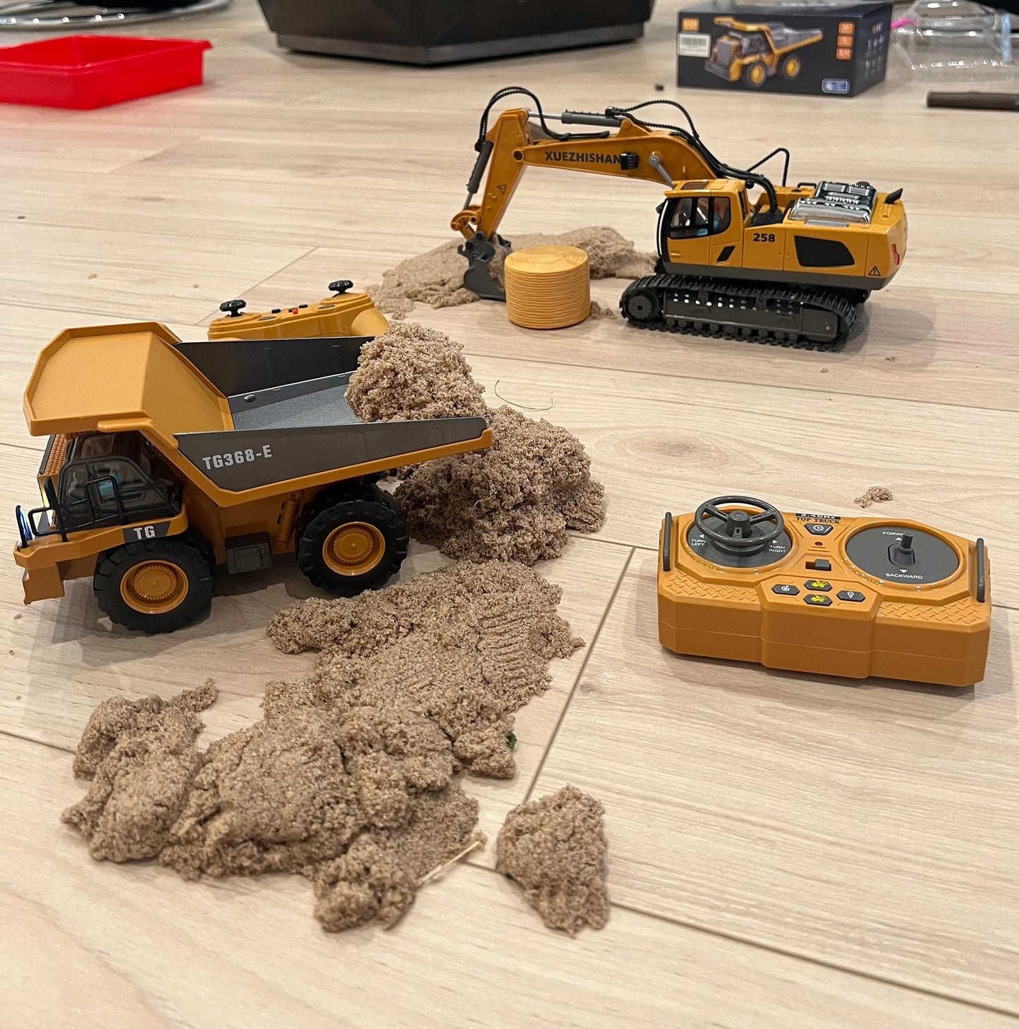 KIDMARKT Remote Control Excavator Toy for Boys | 11-Channel Metal Construction Truck with Lights, 2×1200mAh Batteries, 120-Min Playtime | RC Excavator Toys for Kids Ages 3-12, STEM Gift for Birthday