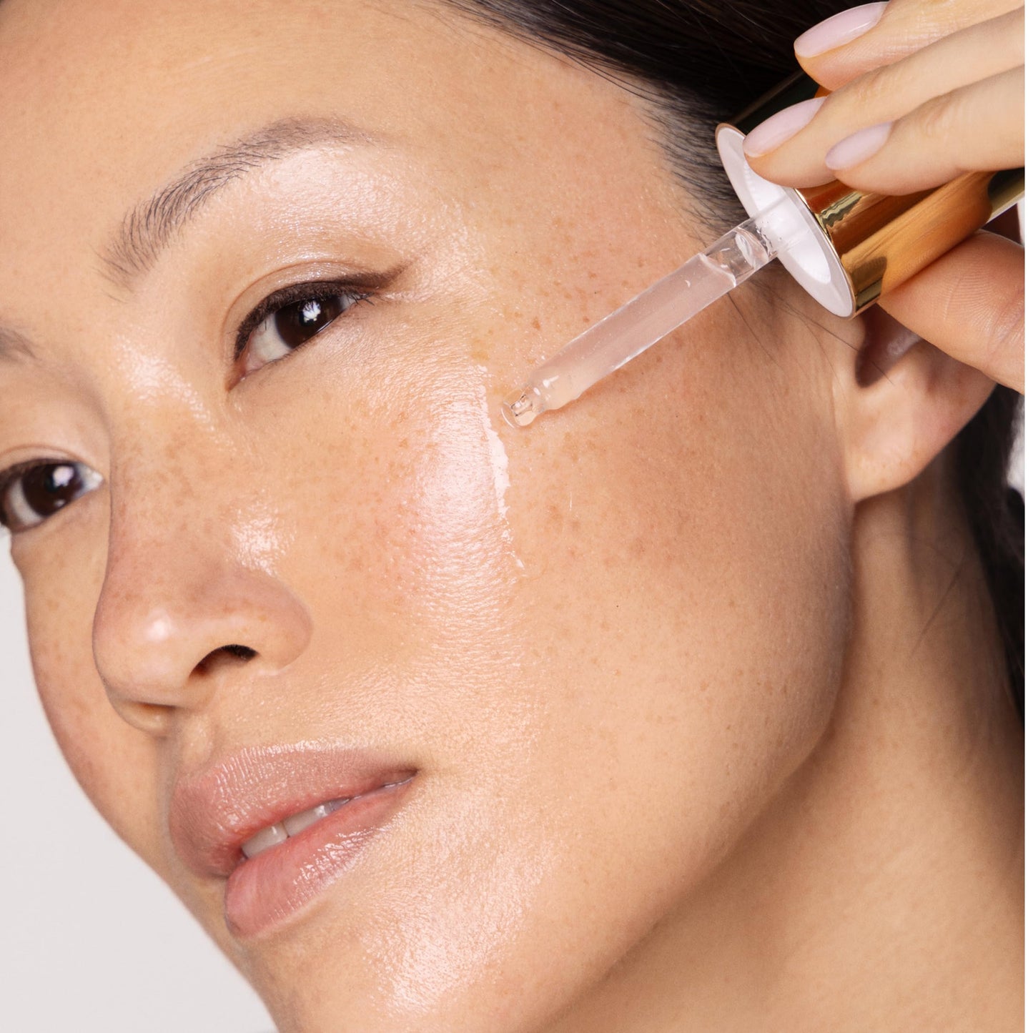 Cell Forté Serum | Billions of Human Stem Cell-derived Exosomes, Growth Factors, and Peptides with Hyaluronic Acid - Reduces Sun Damage & Hyperpigmentation - 4 in 1 Formula