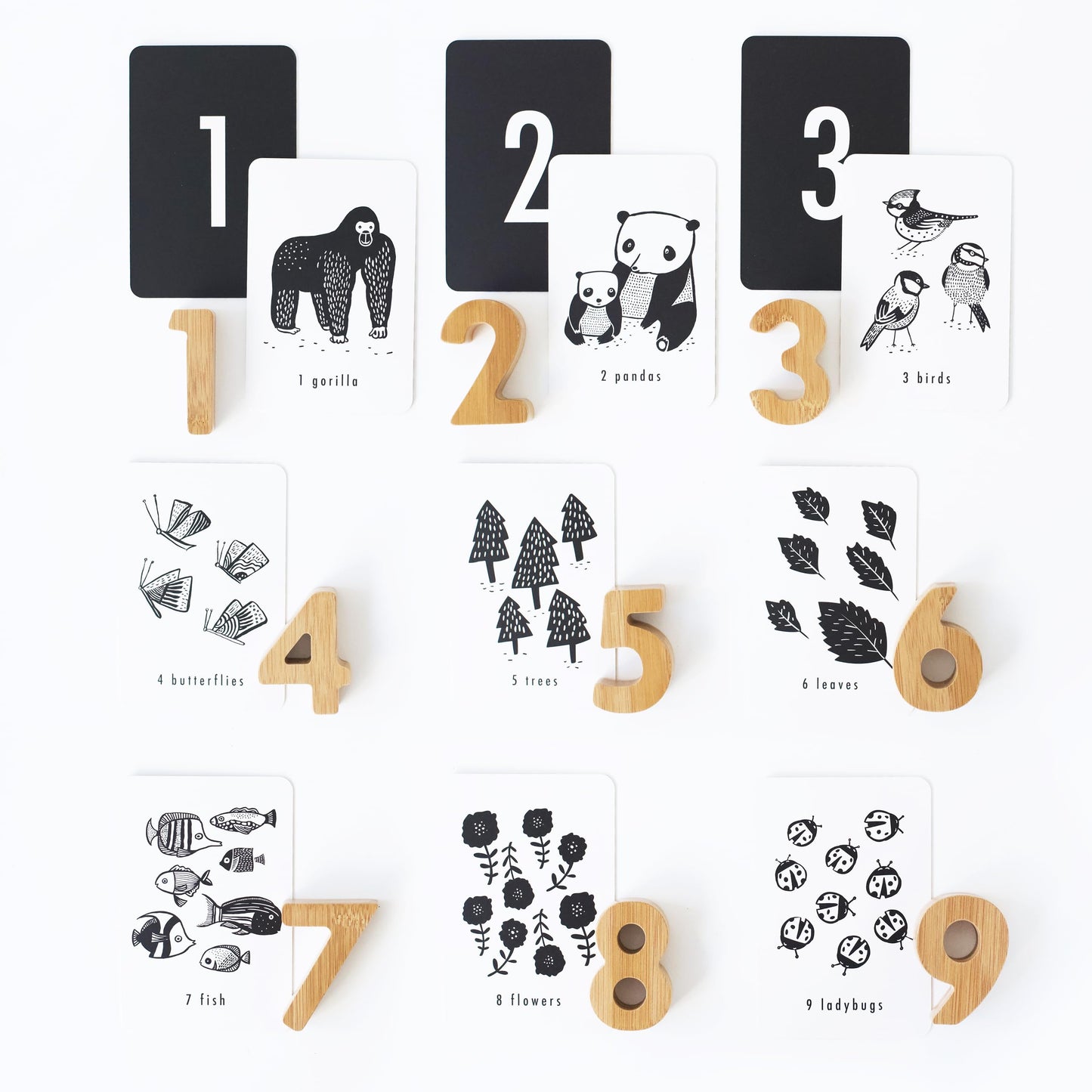 Wee Gallery Bamboo Numbers and Nature Number Cards Set - Educational Learning Toys for Baby, Toddler, Preschool Kids - Wooden Numbers and Animal Contrast Flashcards to Stimulate Early Development