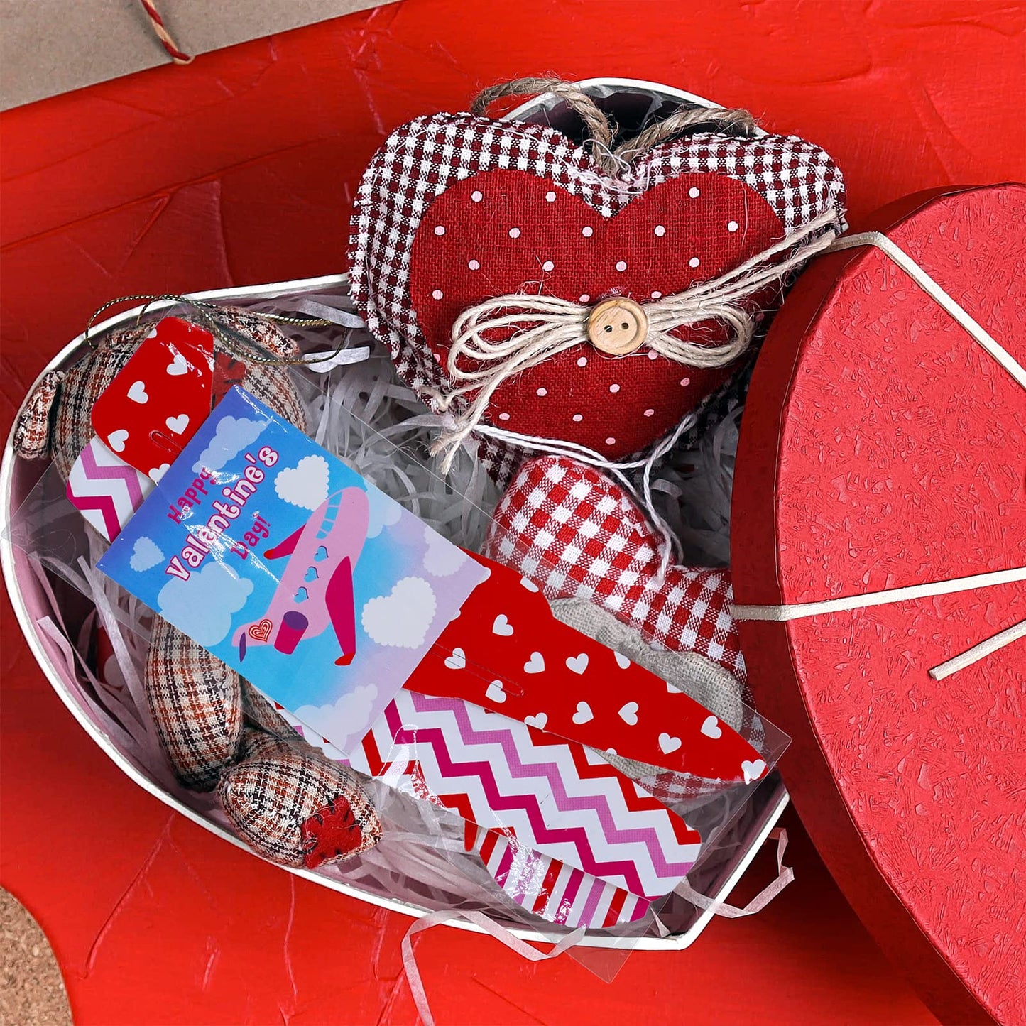 Winlyn 32 Sets Valentines Day Foam Airplanes Glider Planes with Cards for Kids Boys Girls Valentine Planes Party Favors School Classroom Gift Exchange Valentines Treats Prizes Goodie Bag Stuffers Toys