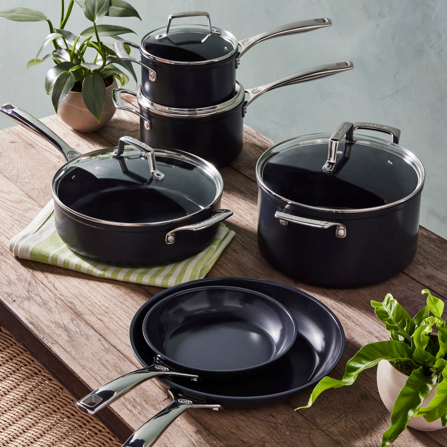 Le Creuset Essential Non-stick Ceramic 10 Pc. Cookware Set