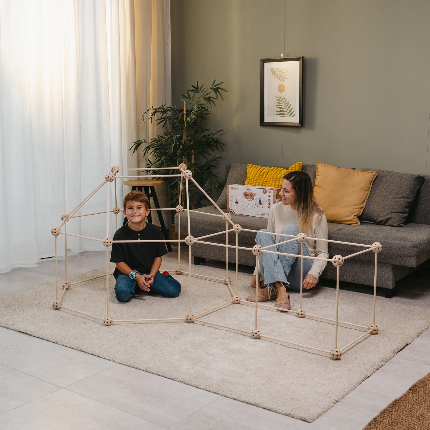 MIND KIDZ Wooden Fort Building Kit for Kids - STEM Montessori construction toy - 52 rods & 30 spheres, Eco-friendly play set for boys & girls