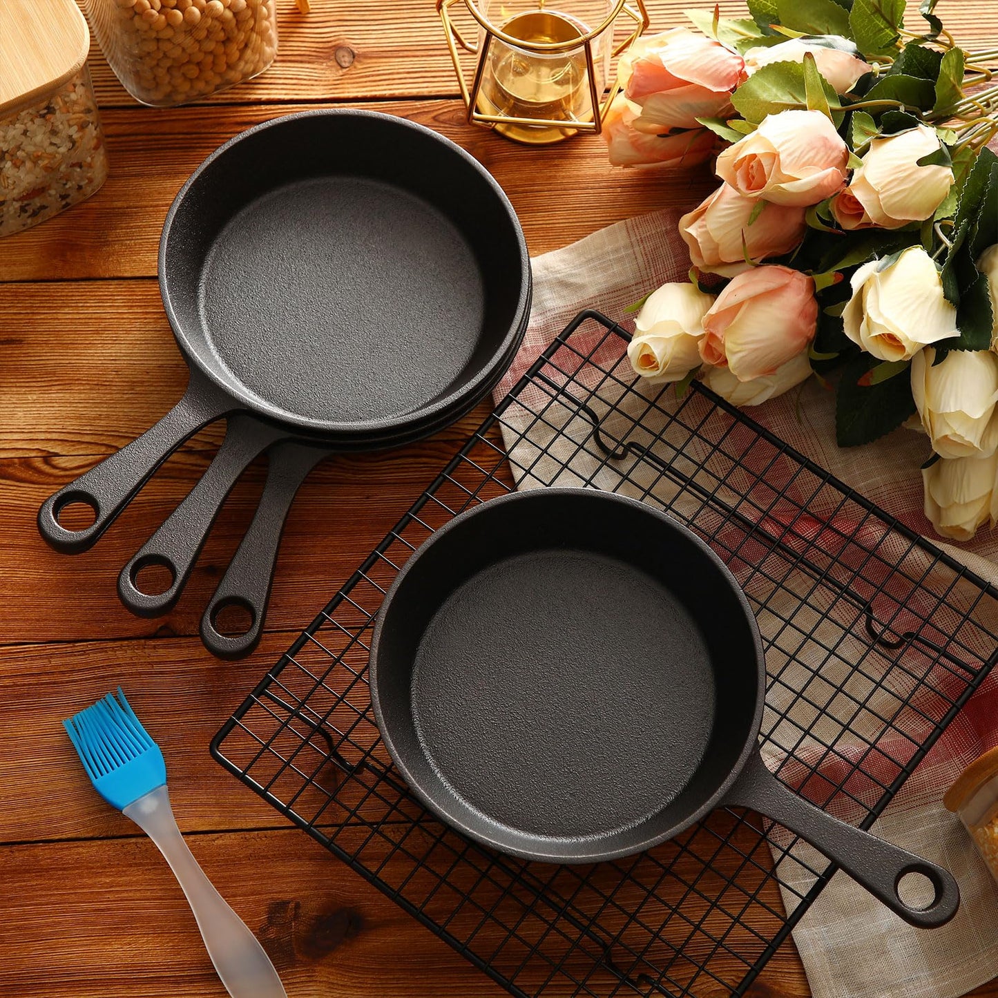 Remerry 70 Sets 4 Inches Cast Iron Skillets Mini Black Iron Nonstick Frying Pan Small Sizzling Plate Egg Pan Cast Pot Bundle with Oil Brush for Indoor and Outdoor Restaurant Kitchen